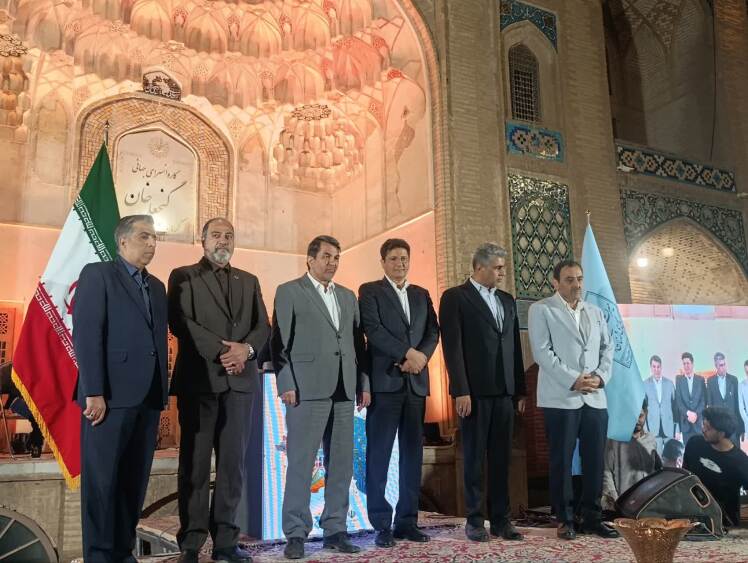 استاندار کرمان: ظرفیت‌های گردشگری کرمان باید به برندهای جهانی تبدیل شوند